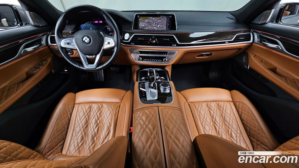 BMW 7-Series 740i Design Pure Excellence, 2022