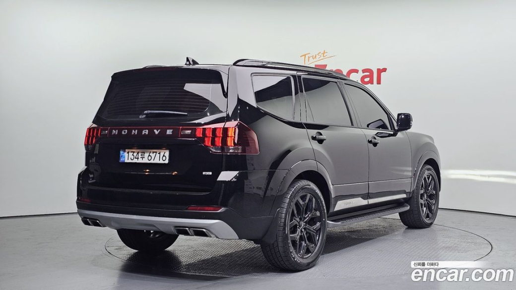 Kia Mohave Diesel 3.0 4WD 7-Seater, 2022