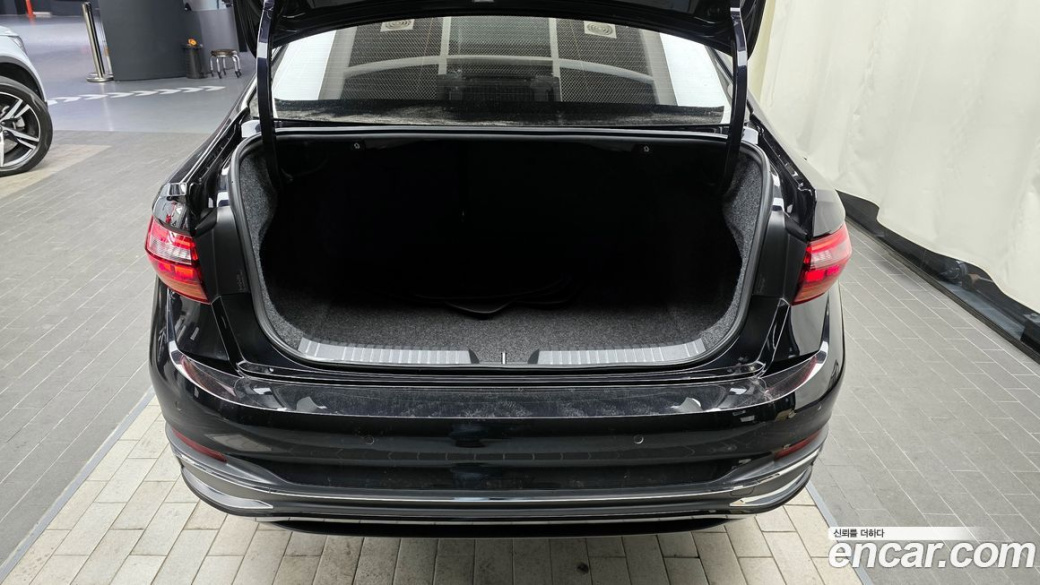 Volkswagen Jetta 1.5 TSI Prestige, 2023