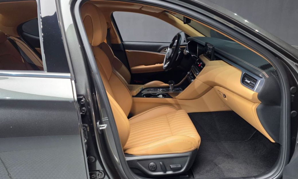 Genesis G70 Gasoline 2.5T 2WD, 2024