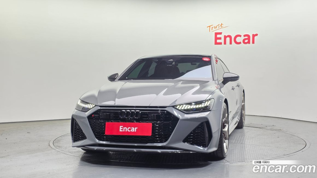 Audi RS7 4.0 TFSI Quattro Performance, 2025