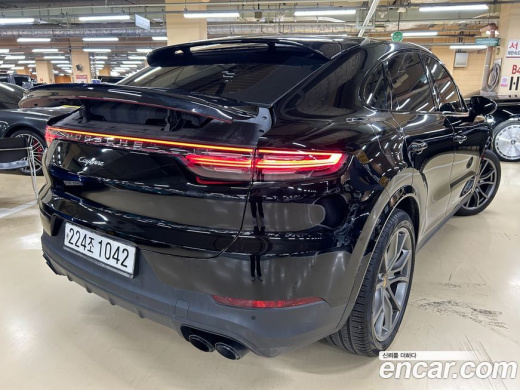 Porsche Cayenne 3.0 Coupe, 2020