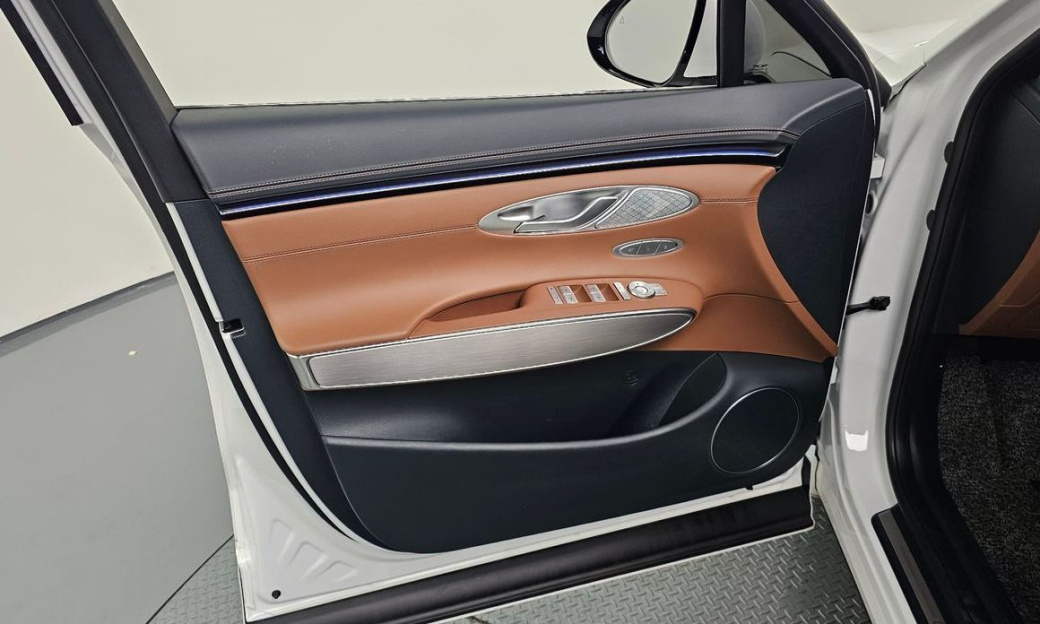 Genesis GV70 2.5T Gasoline AWD, 2025