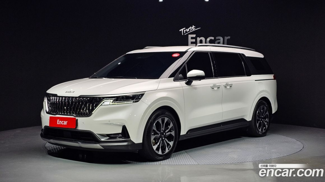Kia Carnival 9-Seater Noblesse, 2022