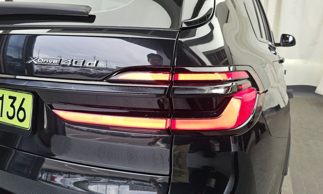BMW X7 xDrive 40d M Sport 7 STR, 2025