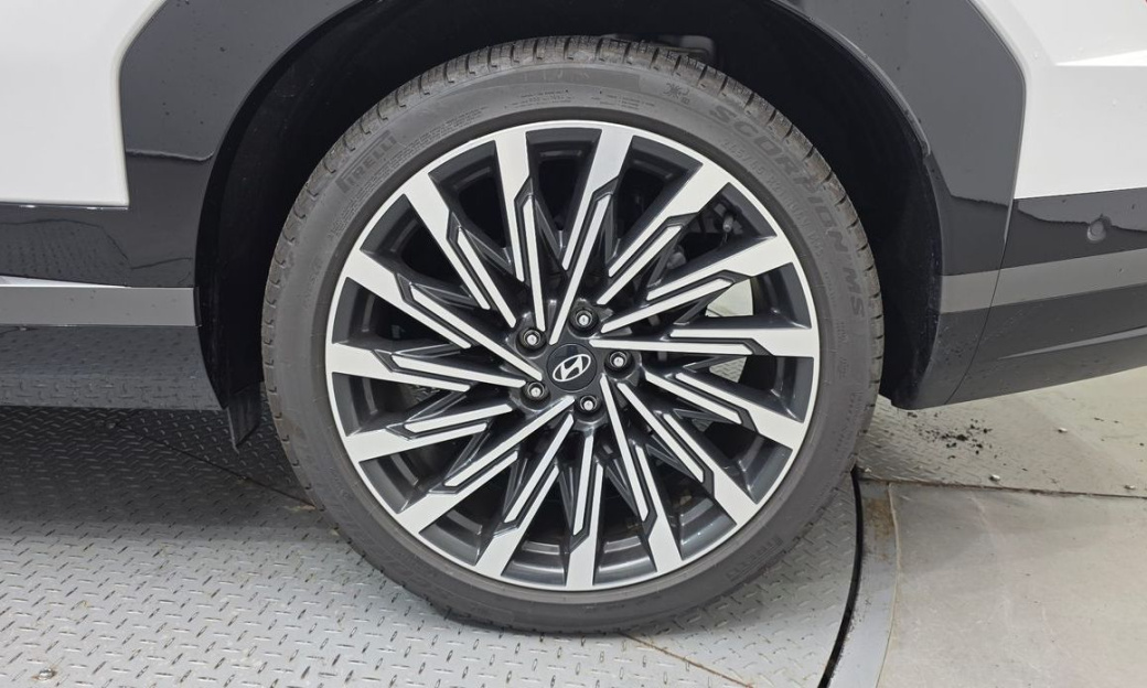 Hyundai Santafe Gasoline 2.5T 2WD, 2025