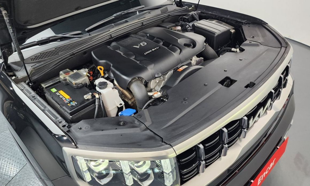 Kia Mohave Diesel 3.0 4WD 7-Seater, 2022