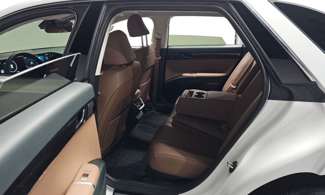 Hyundai Grandeur 2,5 Gasoline 2WD, 2025