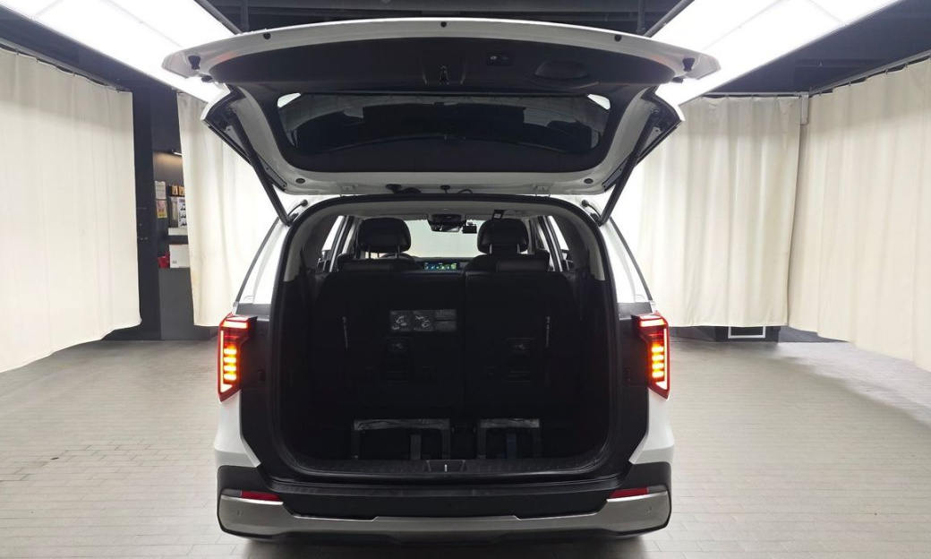 Kia Carnival 7-Seater Noblesse, 2025