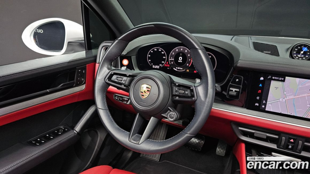Porsche Cayenne 3.0, 2024