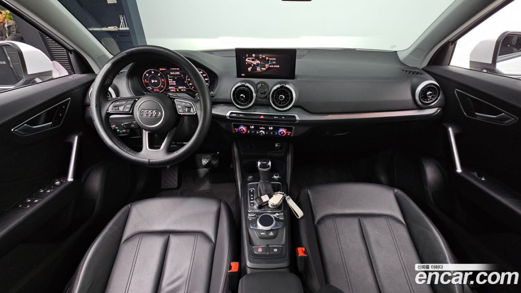 Audi Q2 35 TDI, 2023