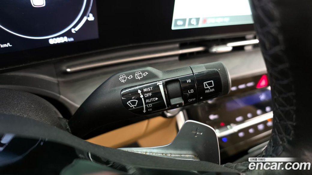 Kia Carnival 9-Seater Signature, 2023