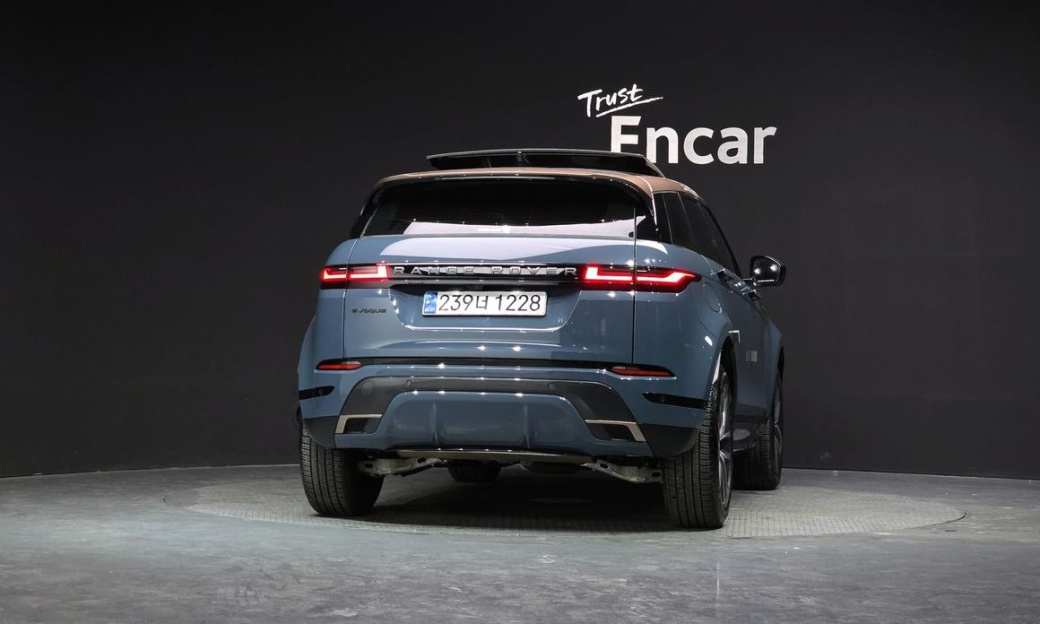 Land Rover Range Rover Evoque P250 Dynamic SE, 2025