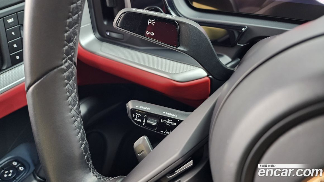 Porsche Cayenne 3.0, 2024