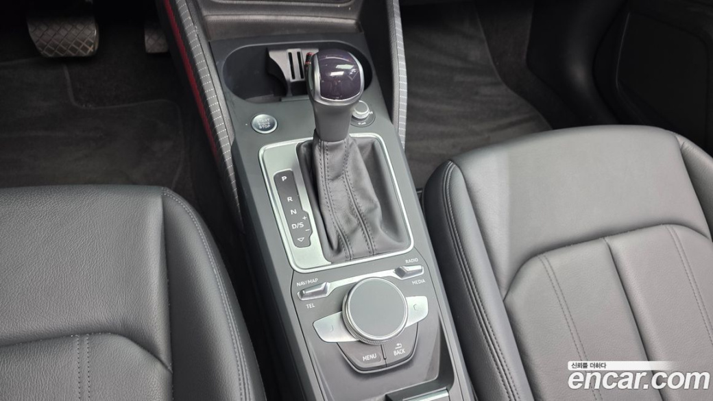 Audi Q2 35 TDI, 2023