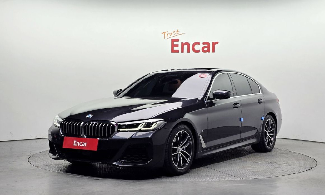 BMW 5-Series 520i M Sport, 2022