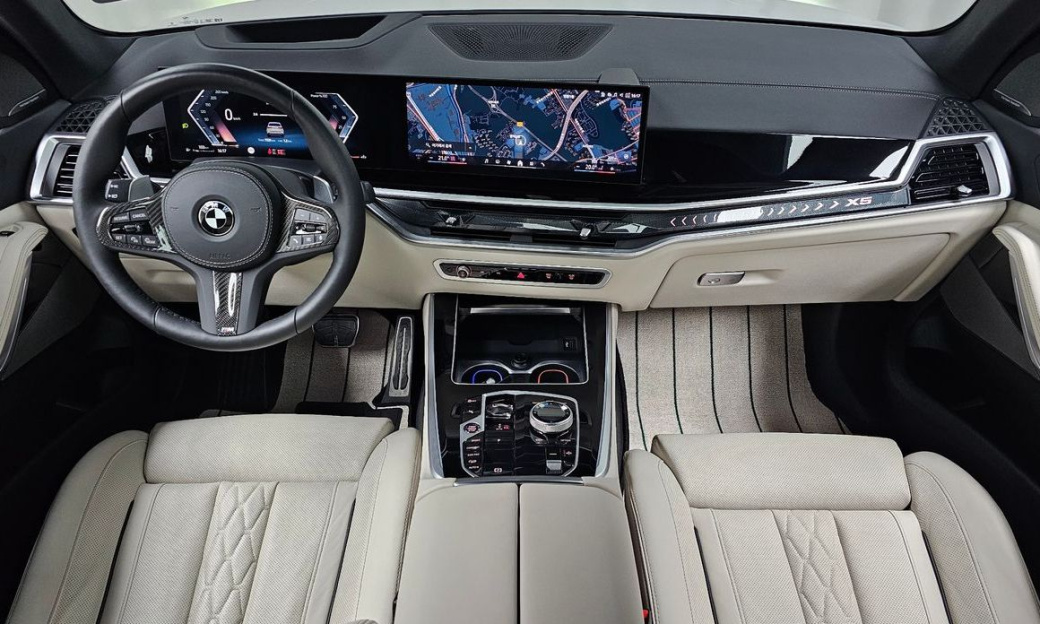 BMW X5 xDrive 40i M Sport, 2025