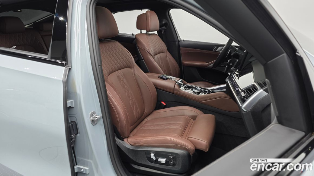 BMW X6 xDrive30d M Sport, 2025