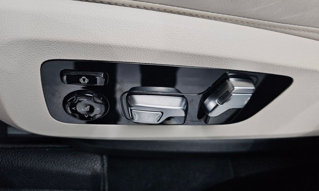 BMW X5 xDrive 40i M Sport, 2025