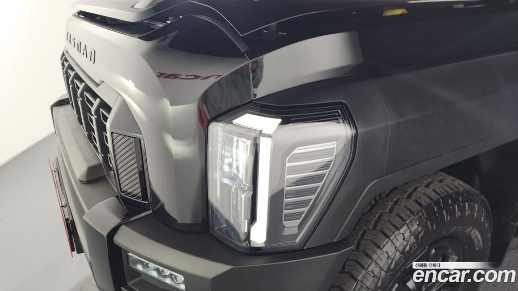 Kia Tasman 2.5T Gasoline 4WD, 2026