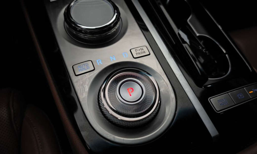 Genesis G80 Gasoline 2.5 Turbo AWD, 2024