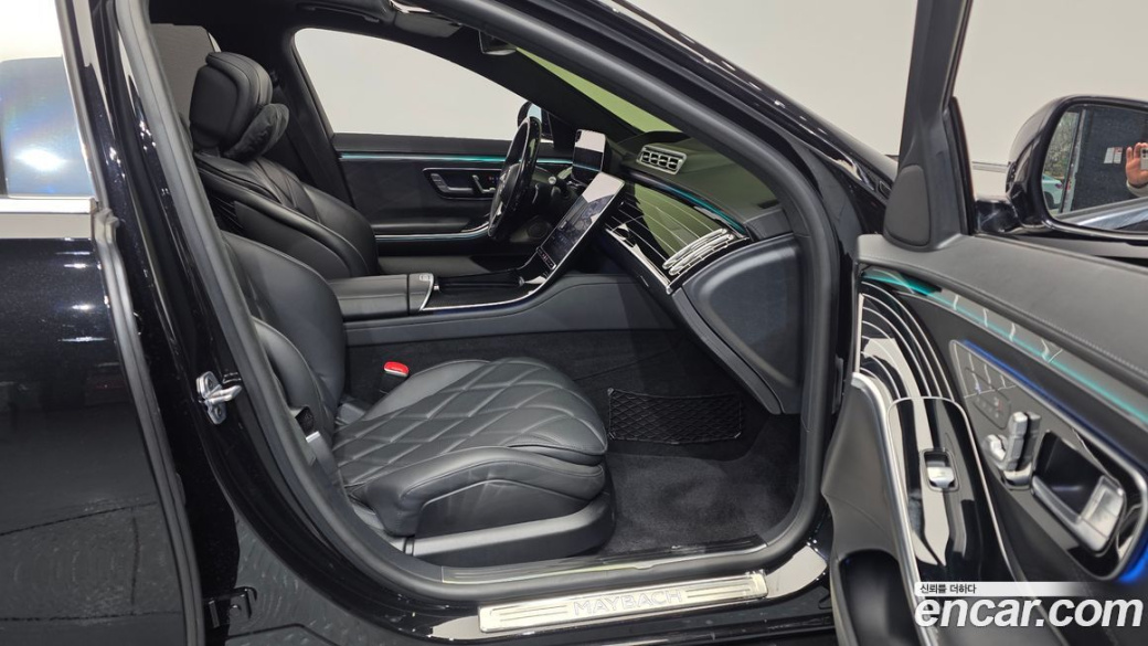 Mercedes-Benz S-Class Maybach S580 4MATIC, 2022