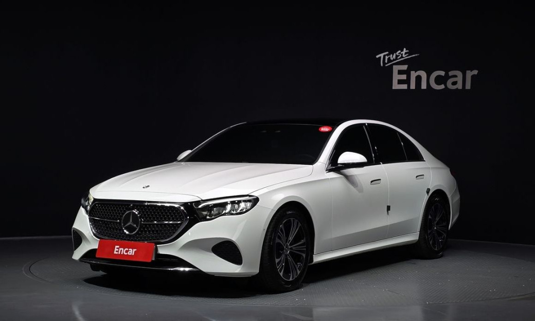 Mercedes-Benz E-Class E200 Avantgarde, 2024