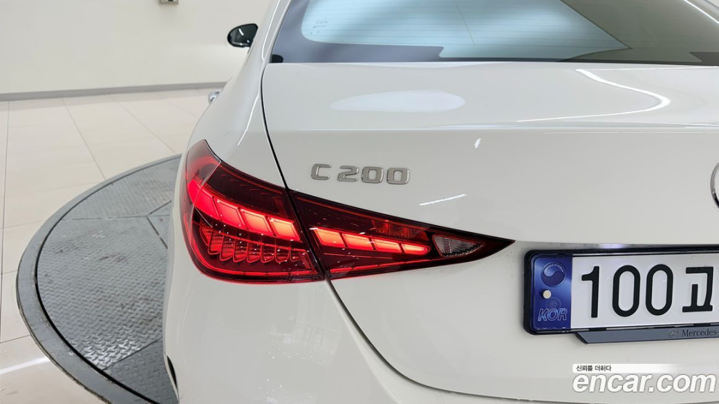 Mercedes-Benz C-Class C200 AMG Line, 2025