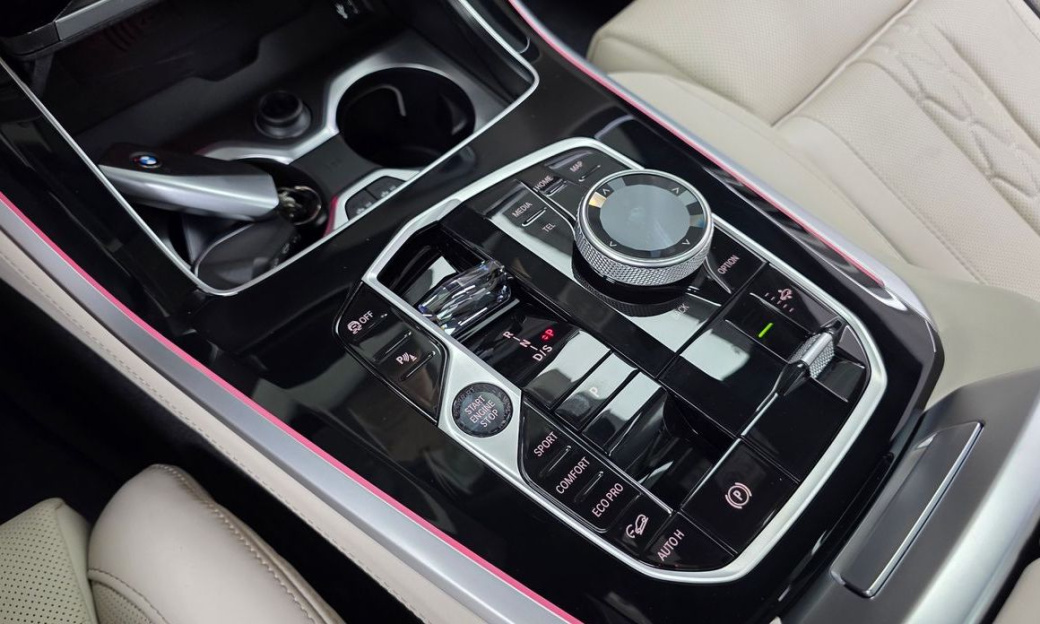 BMW X5 xDrive 40i M Sport, 2025
