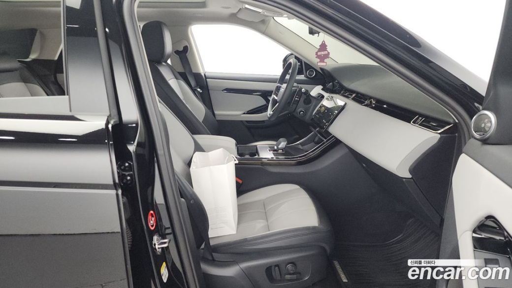 Land Rover Range Rover Evoque P250 Dynamic SE, 2024