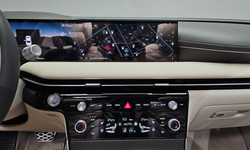 Genesis G80 Gasoline 2.5 Turbo AWD, 2025