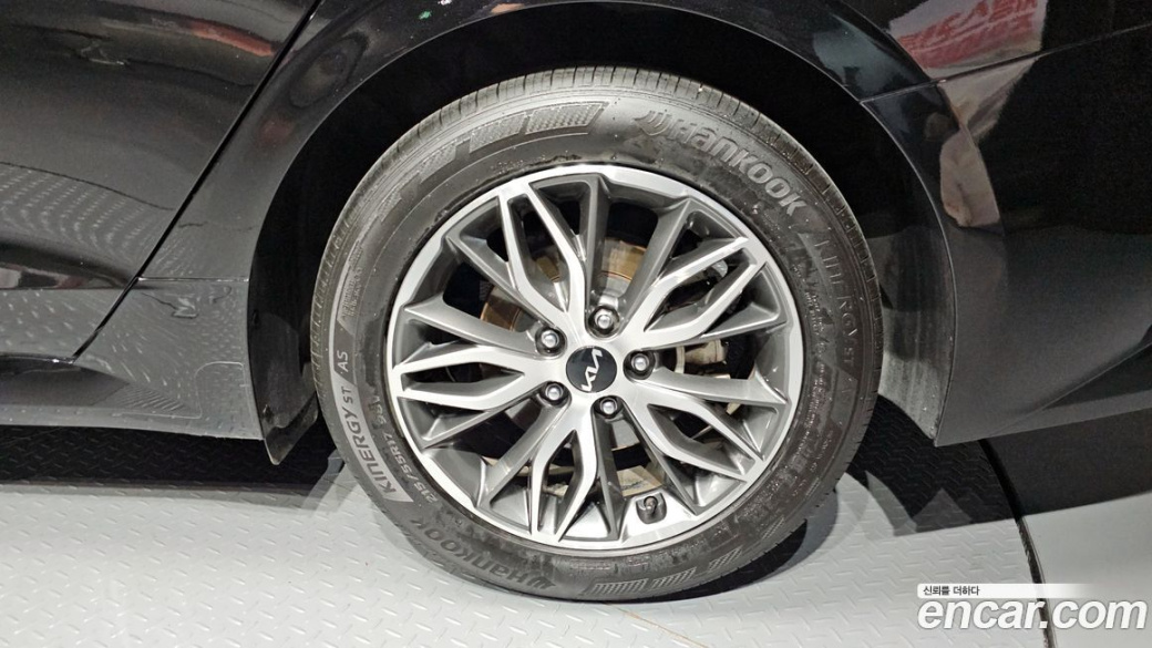 Kia K5 2.0, 2023