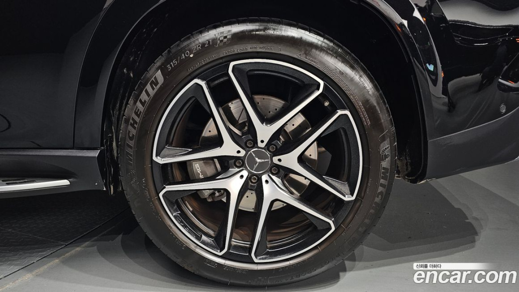 Mercedes-Benz GLE-Class AMG GLE53 4MATIC+ Coupe, 2023