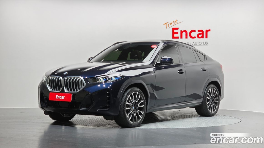 BMW X6 xDrive40i M Sport, 2025