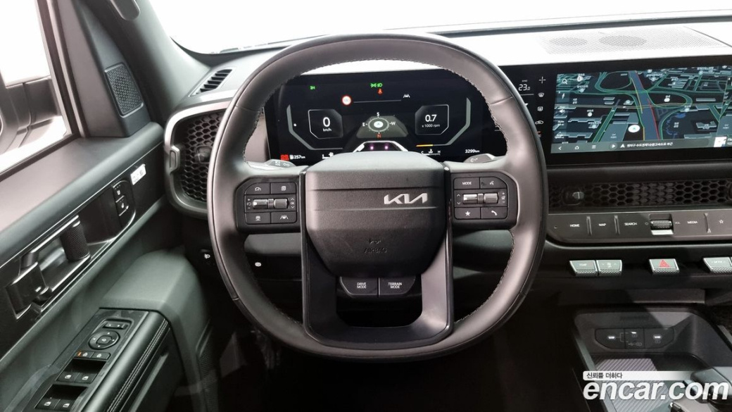 Kia Tasman 2.5T Gasoline 4WD, 2026