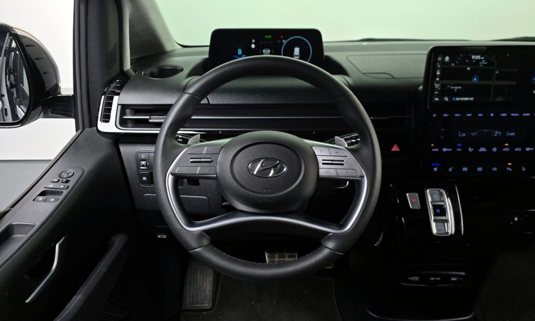 Hyundai Staria 4WD Camper, 2023