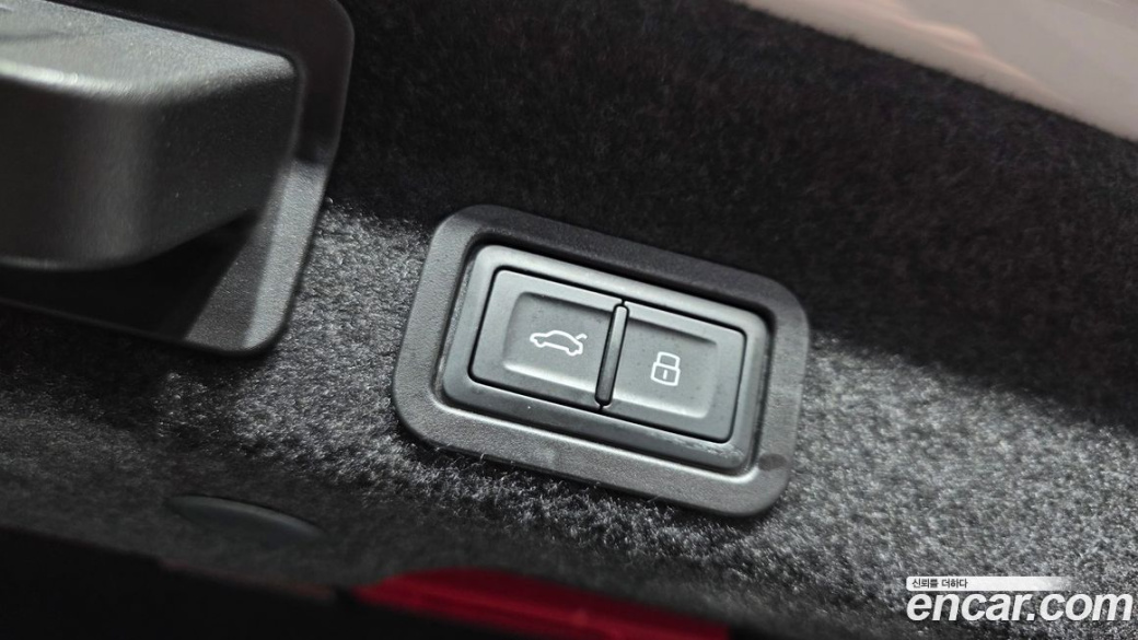 Audi A6 45 TFSI Quattro Premium, 2022