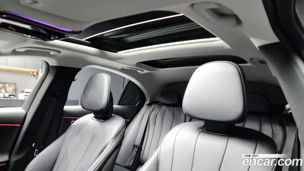 Mercedes-Benz E-Class E200 Avantgarde, 2024