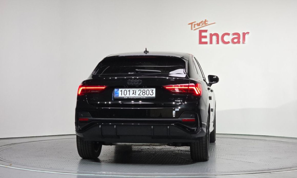 Audi Q3 40 TFSI Quattro Premium Sport Back, 2025