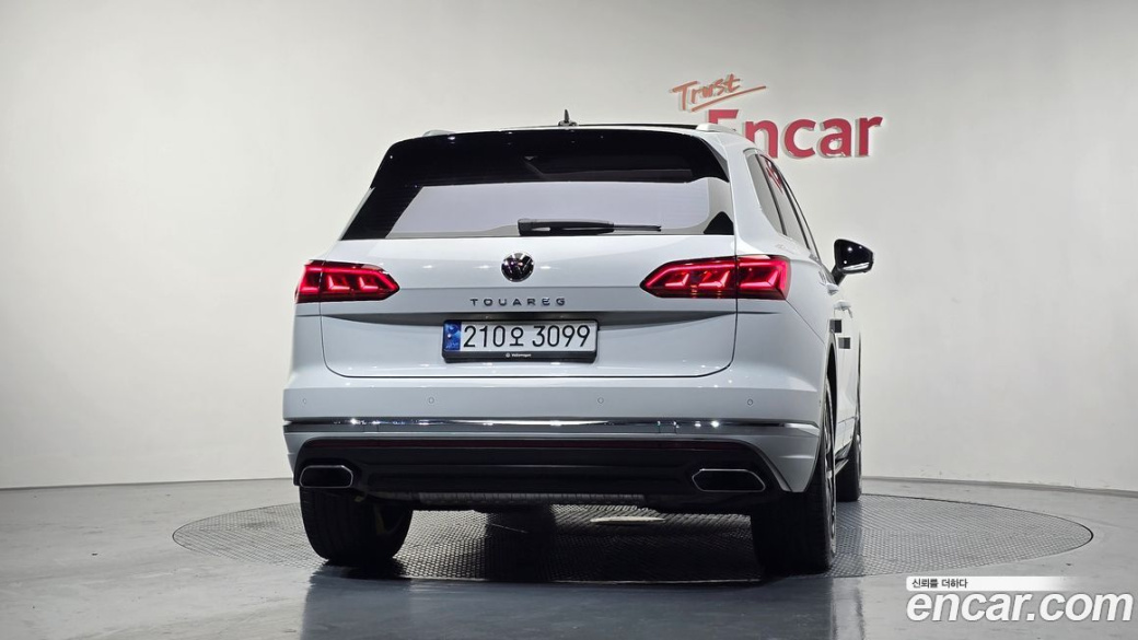 Volkswagen Touareg 3.0 TDI Prestige, 2023