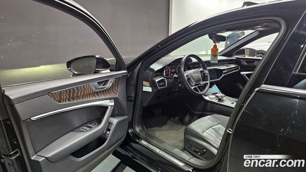 Audi A6 40 TDI Premium, 2021