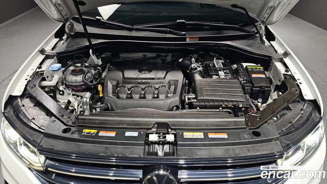 Volkswagen Tiguan 2.0 TSI Prestige, 2023
