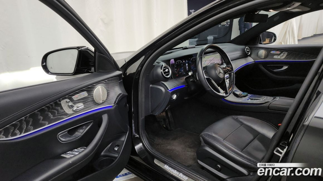Mercedes-Benz E-Class E350 4MATIC Avantgarde, 2022