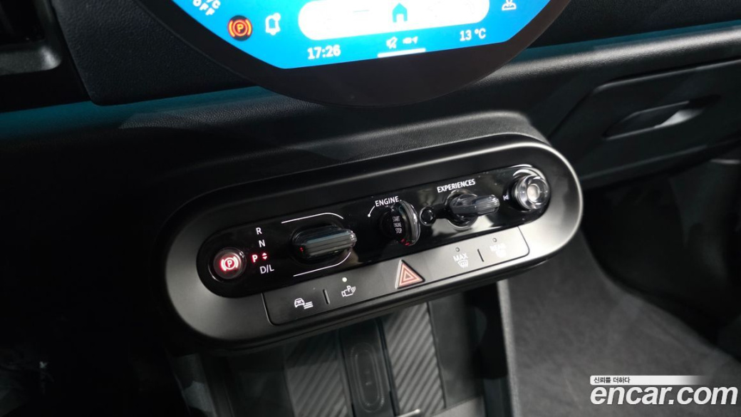 Mini Cooper 5Door Essential, 2025
