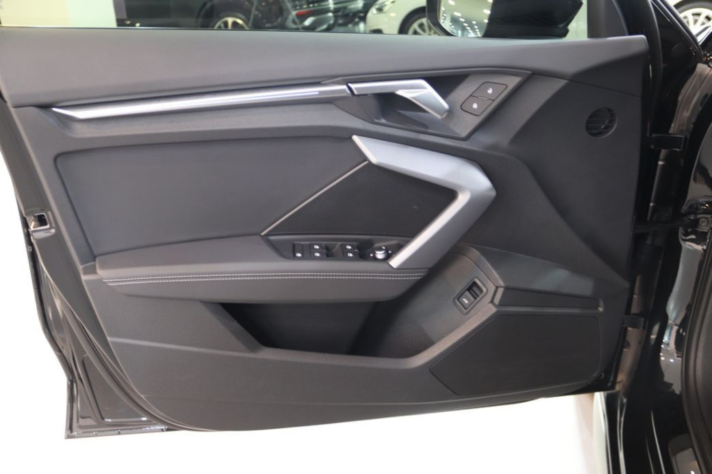 Audi A3 40 TFSI Premium, 2025