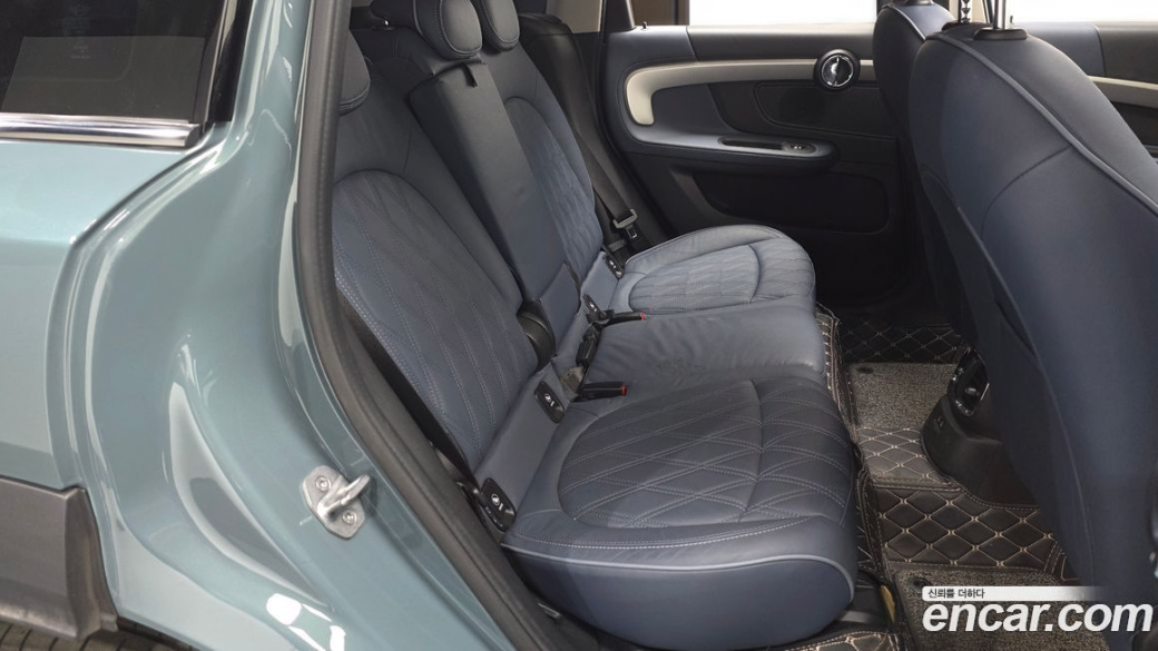 Mini Countryman ALL4 Classic Launch Pack, 2023