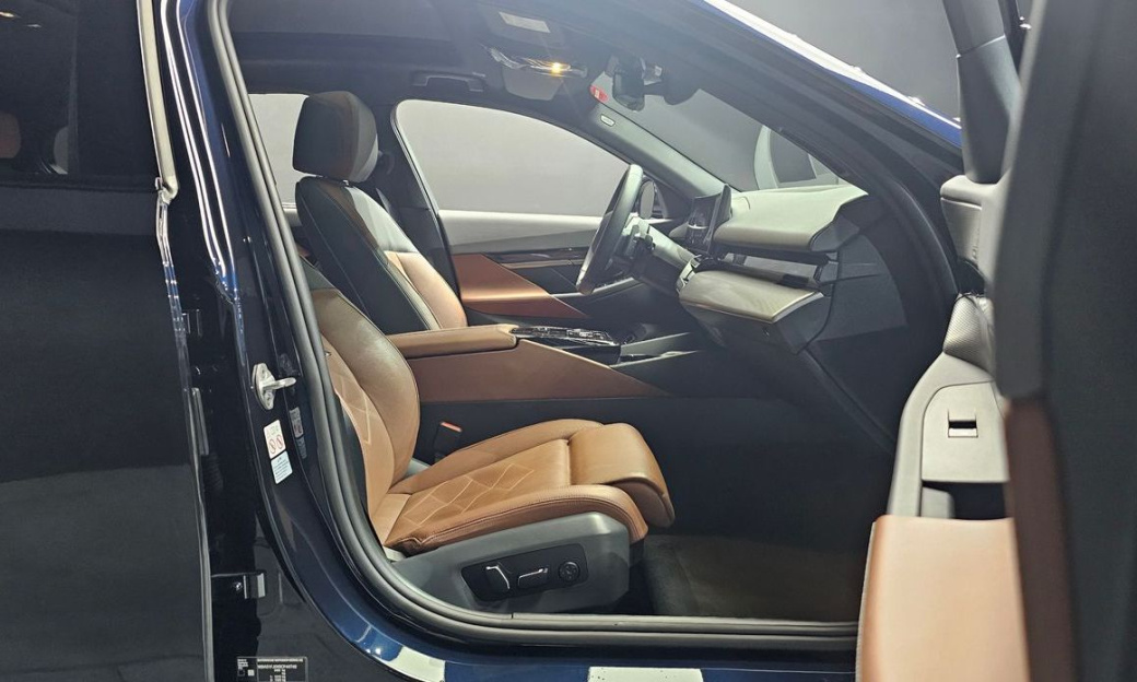 BMW 5-Series 530i xDrive M Sport, 2024