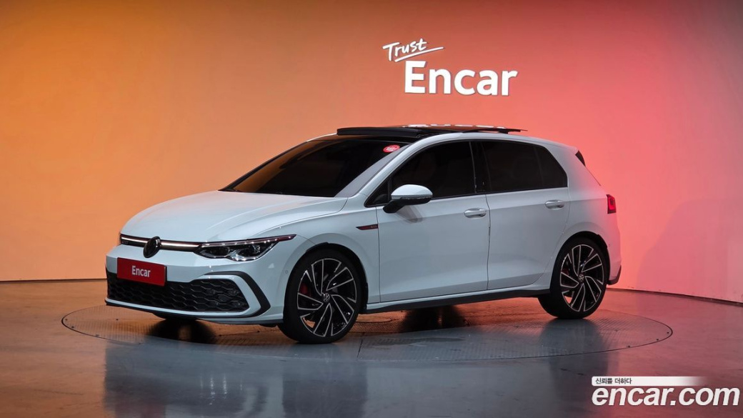 Volkswagen Golf 2.0 GTI, 2024