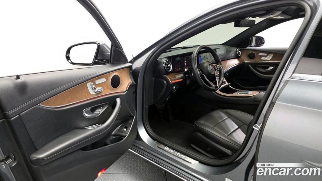 Mercedes-Benz E-Class E250 Exclusive, 2022