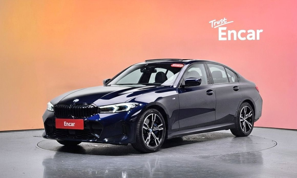 BMW 3-Series 320i M Sport, 2025